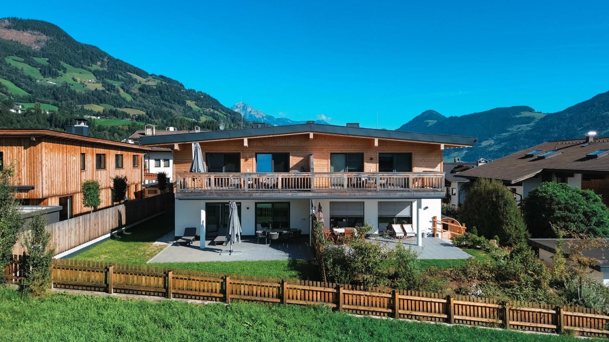 Gletscherblickstube - Sunny Balcony & Car Park By Alpenluxus Appartements Fügen Kültér fotó